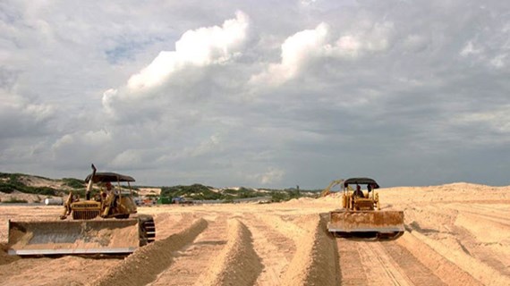 Le PM invite à remédier à la pénurie de sable de construction dans le delta du Mékong