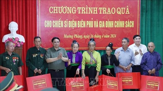 Le PM exprime sa gratitude aux faiseurs de la victoire de Diên Biên Phu