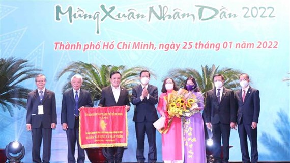 Têt: Rencontre entre les dirigeants de Ho Chi Minh-Ville et des Vietnamiens d’outre-mer