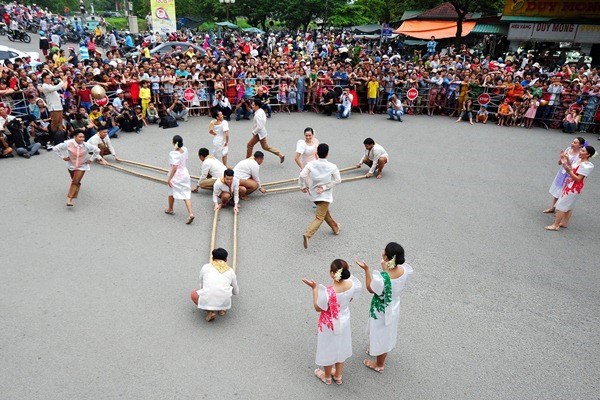 Festival de Hue 2020: honorer les valeurs culturelles traditionnelles et contemporaines hinh anh 2