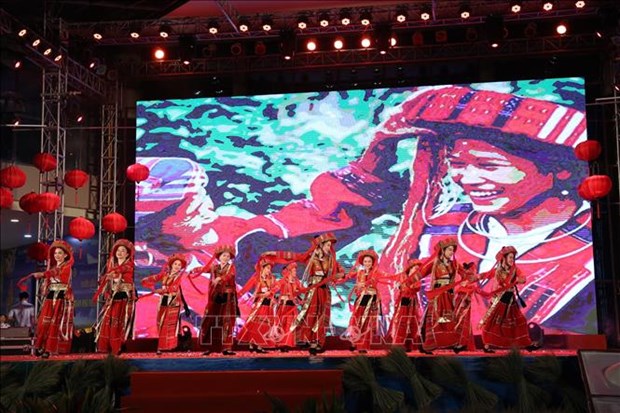 Exposition sur les patrimoines culturels du Vietnam hinh anh 1