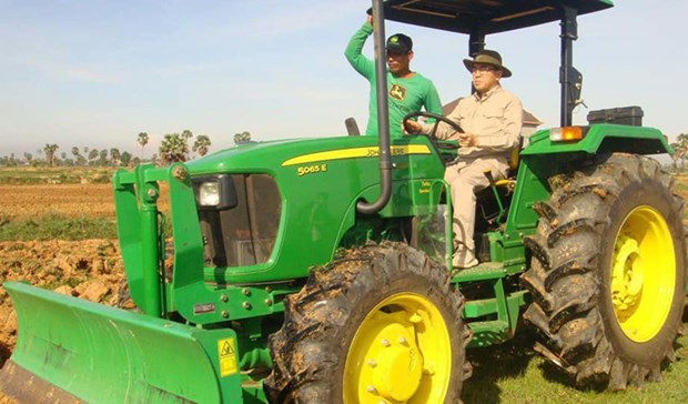 Le Cambodge se focalise sur la mecanisation de l'agriculture hinh anh 1