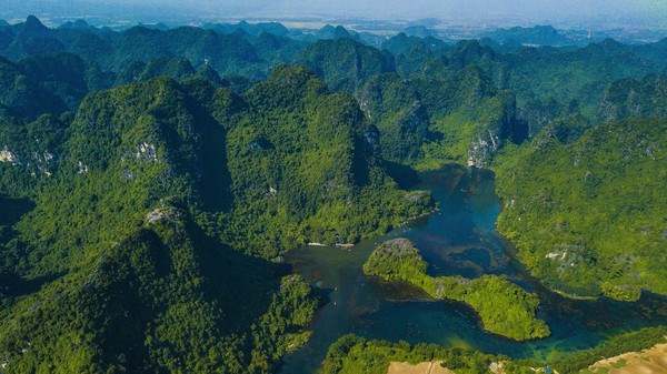 Annee nationale du tourisme 2021: Ninh Binh, terre de l’ancienne capitale millenaire hinh anh 2