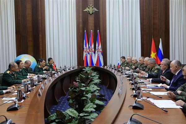 Vietnam - Russie renforcent leur cooperation dans la defense hinh anh 1