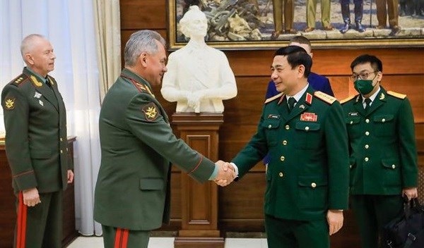 Vietnam - Russie renforcent leur cooperation dans la defense hinh anh 2