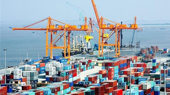 Le Vietnam affiche un excedent commercial d’environ 4,5 milliards d'USD avec le Royaume-Uni hinh anh 1