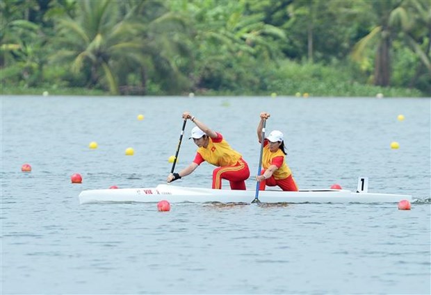 SEA Games 31 : deux medailles d’or en canoe-kayak pour le Vietnam hinh anh 2