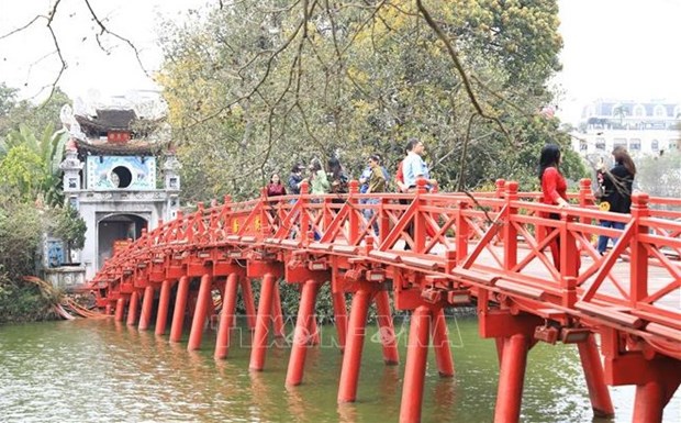 Le nombre de touristes a Hanoi double en cinq mois hinh anh 1