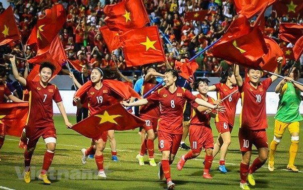 SEA Games 31 : remise de l’Ordre du travail aux meilleurs sportifs vietnamiens hinh anh 1