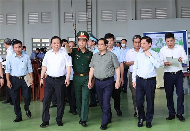Le PM demande d'accelerer la construction du terminal T3 de l'aeroport de Tan Son Nhat hinh anh 1