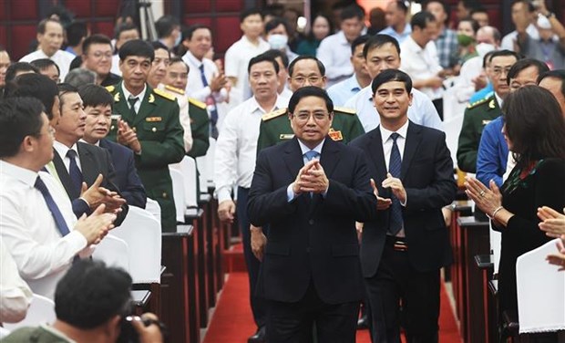 Le Premier ministre appelle Binh Thuan a developper l'economie verte hinh anh 1