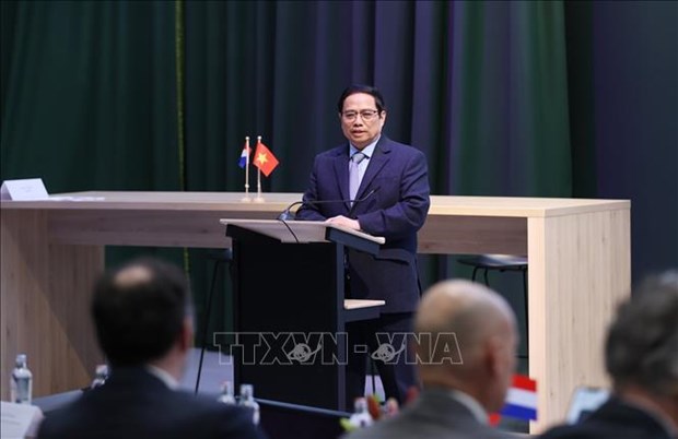 Le PM appelle a renforcer la cooperation entre Amsterdam et les localites vietnamiennes hinh anh 2