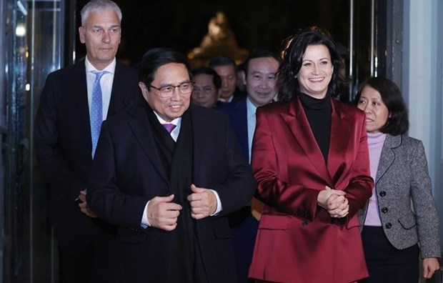 Le PM Pham Minh Chinh rencontre la princesse et la presidente du Senat de Belgique hinh anh 2