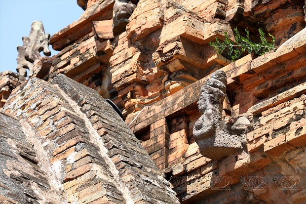 Les tours Ponagar, un tresor architectural des Cham hinh anh 3