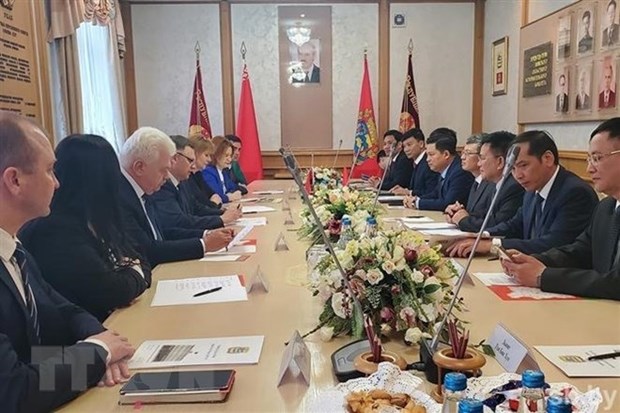 L’oblast bielorusse de Minsk pret a cooperer avec la province de Hung Yen hinh anh 1