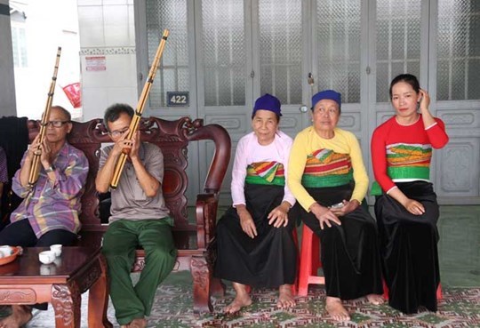 Tay Ninh : de nombreuses politiques pour prendre soin de la vie des minorites ethniques hinh anh 1