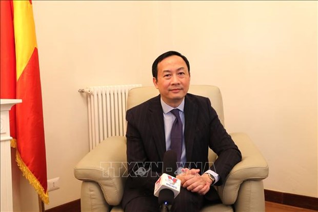 L'ambassadeur plaide pour des liens plus etroits entre les localites vietnamiennes et la Sicile (Italie) hinh anh 1