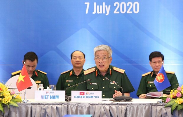 Reunion elargie des hauts officiels de la defense de l'ASEAN hinh anh 1