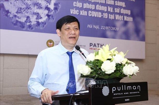 Le Vietnam accelere la recherche et la production du vaccin contre le COVID-19 hinh anh 1