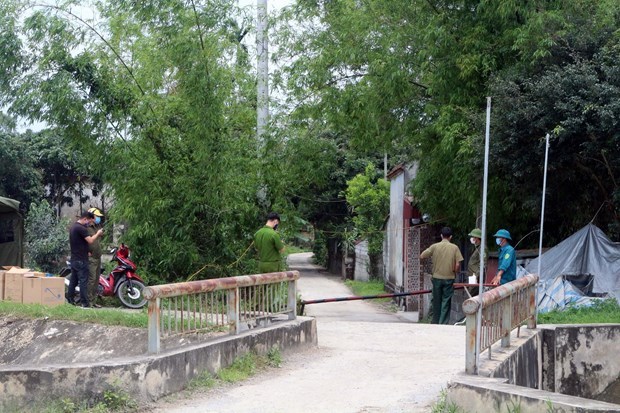 COVID-19: Ha Nam applique la distanciation sociale dans la commune de Dao Ly hinh anh 1
