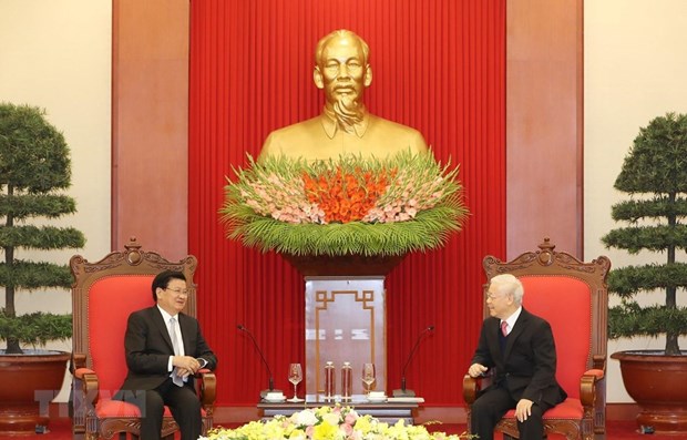Elargissement des relations commerciales entre le Vietnam et le Laos hinh anh 1