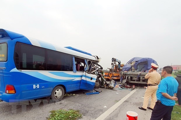 Accidents de la circulation : 3.192 morts au Vietnam en six mois hinh anh 1