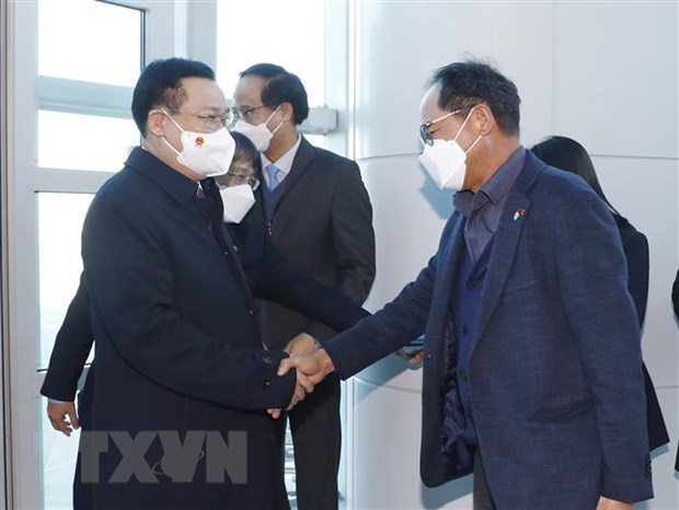 Le president de l'AN vietnamienne est arrive a Seoul hinh anh 1