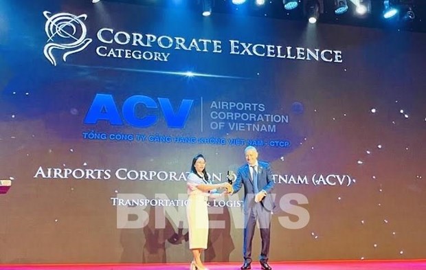 Airports Corporation of Vietnam, entreprise excellente aux Asia Pacific Enterprise Awards 2022 hinh anh 1