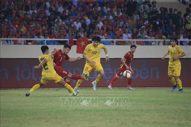 Des medias thailandais apprecient la victoire de l'equipe masculine de football U23 du Vietnam hinh anh 1