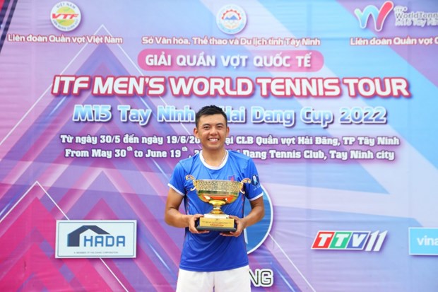 Tennis : Ly Hoang Nam se hisse a la 364e place mondiale hinh anh 1