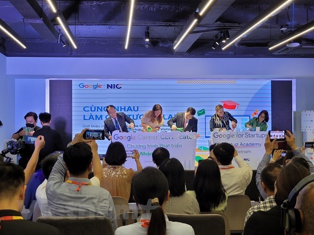 Google soutient la transformation numerique au Vietnam hinh anh 2