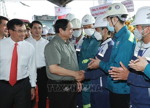 Le PM assiste a l'inauguration de la centrale thermique de Song Hau 1 hinh anh 1
