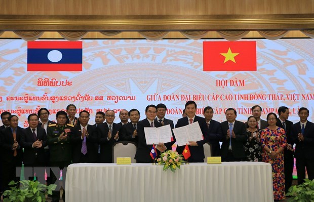 Dong Thap coopere avec la province lao de Champassak dans de nombreux domaines hinh anh 1