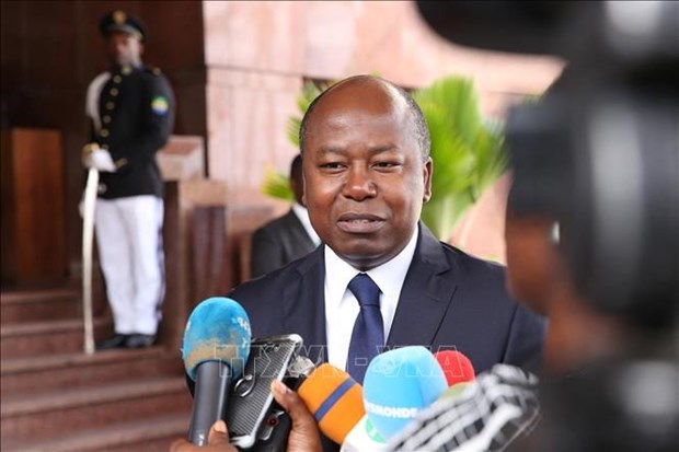 Messages de felicitations aux dirigeants de la Republique gabonaise hinh anh 1