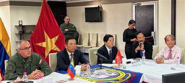Vietnam et Venezuela renforcent leur cooperation dans l'education hinh anh 2