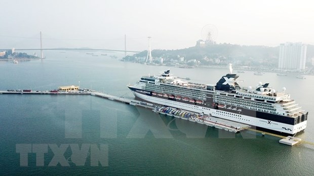 Le port international des paquebots croisieres de Hon Gai accueille son premier navire hinh anh 1