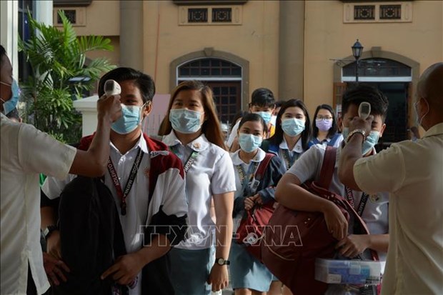 Coronavirus : des compagnies aeriennes philippines annulent leurs vols vers la Chine hinh anh 1
