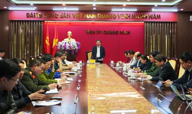 Quang Ninh prend des mesures urgentes pour faire face au COVID-19 hinh anh 1