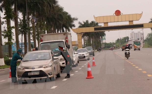 Mise en quarantaine de 74 experts et travailleurs etrangers venant travailler a Bac Ninh hinh anh 1