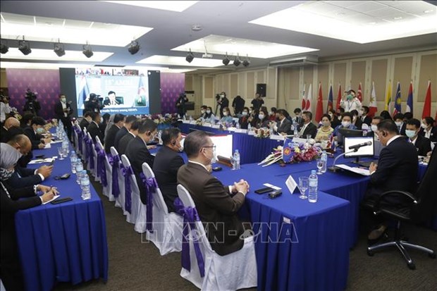 ASEAN: les ministres charges de l'information discutent de la communaute numerique hinh anh 1