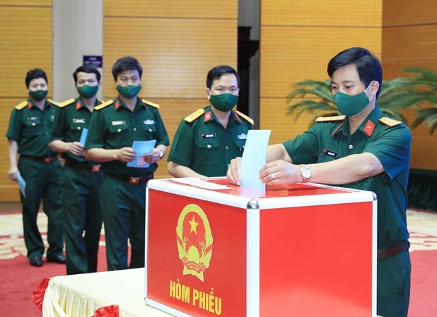 Des experts etrangers soulignent l'importance de la nouvelle AN pour le developpement du Vietnam hinh anh 3