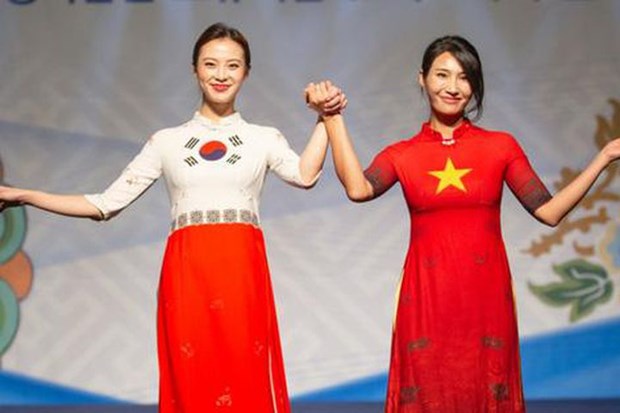 Forum Vietnam – R . de Coree : Les femmes dans un monde numerique hinh anh 1