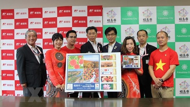 JO: Fukushima emet des timbres en tant que «ville hote» de la delegation sportive vietnamienne hinh anh 2