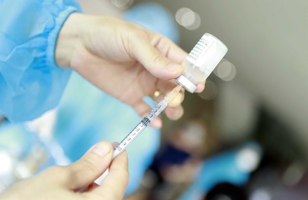 Dresser le plan de vaccination contre le COVID-19 pour les enfants hinh anh 1