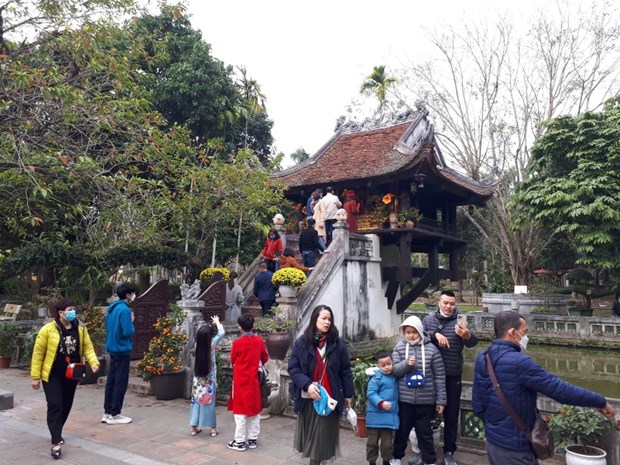 Hanoi accueille plus de 105.000 visiteurs pendant les vacances du Tet 2022 hinh anh 1