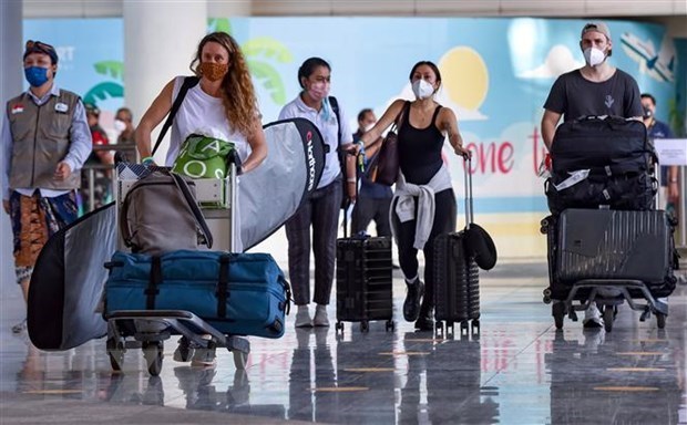 L'Indonesie levera la quarantaine pour les voyageurs etrangers venant a Bali a partir du 14 mars hinh anh 1