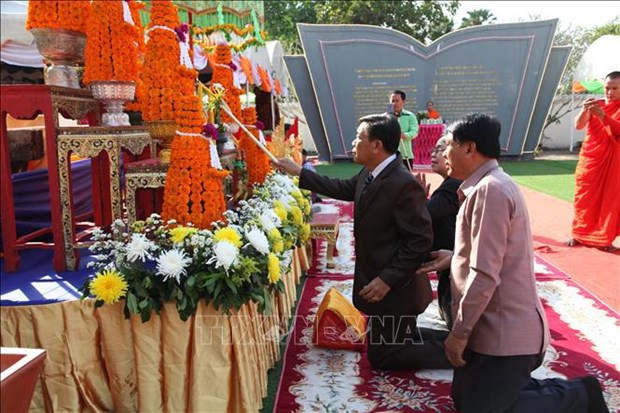 Ceremonie de commemoration des Morts de l’Alliance de combat Laos-Vietnam hinh anh 1