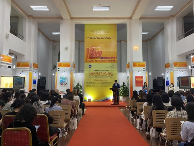 Conference sur les litteratures francophones a Hanoi hinh anh 1