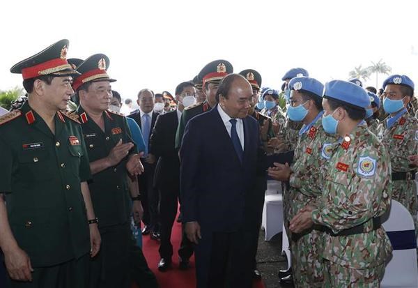 Le president a la ceremonie de depart des forces vietnamiennes de maintien de la paix de l’ONU hinh anh 3