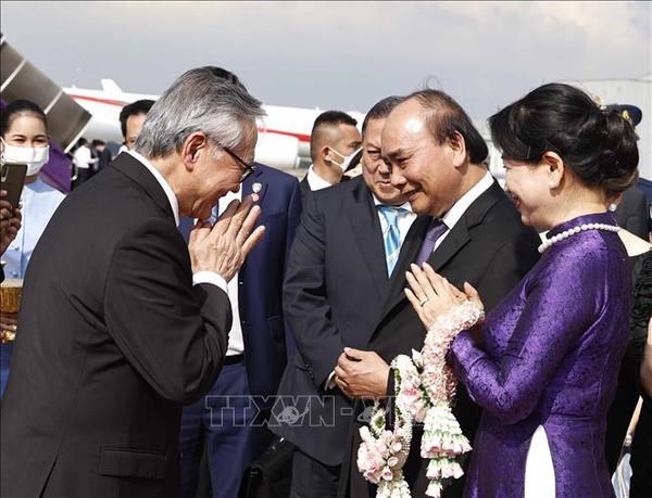APEC : le president Nguyen Xuan Phuc rencontre des dirigeants de Hong Kong (Chine) et du FMI hinh anh 1